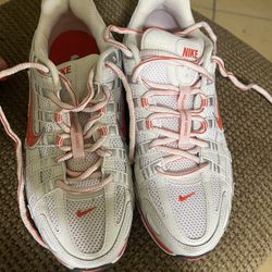 Woman Nike Tennis