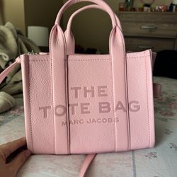 Marc Jacob’s The Tote Bag