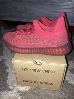 Yeezy 350V2 CMPCT