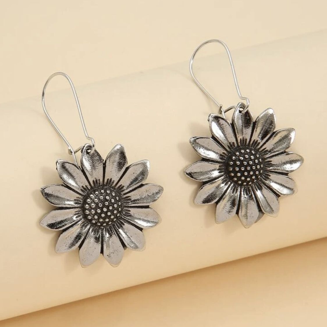James Avery Like Sunflower Dangle Drop Earrings Summer Vintage