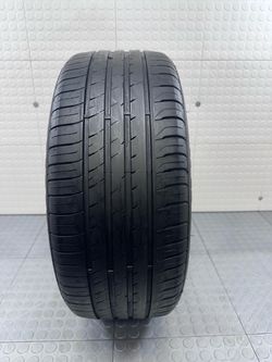 One used tire Goodyear 215/45/17 91W # 1388