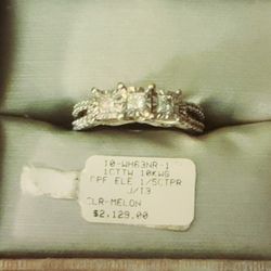 ZALES 1ct Diamond And White Gold Past Present Future Ring  sz7 $650