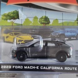 Greenlight Showroom Series 4 Floor 