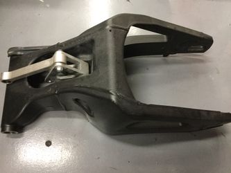 2007-2008 Yamaha R1 Swingarm with Shock Linkage