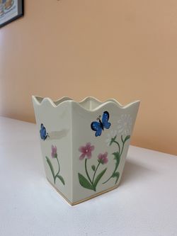 Lenox vase/planter