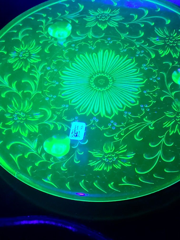 Gorgeous Green Depression Glass Cake Plate