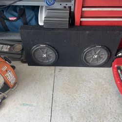 kicker truck speakers and amp 
