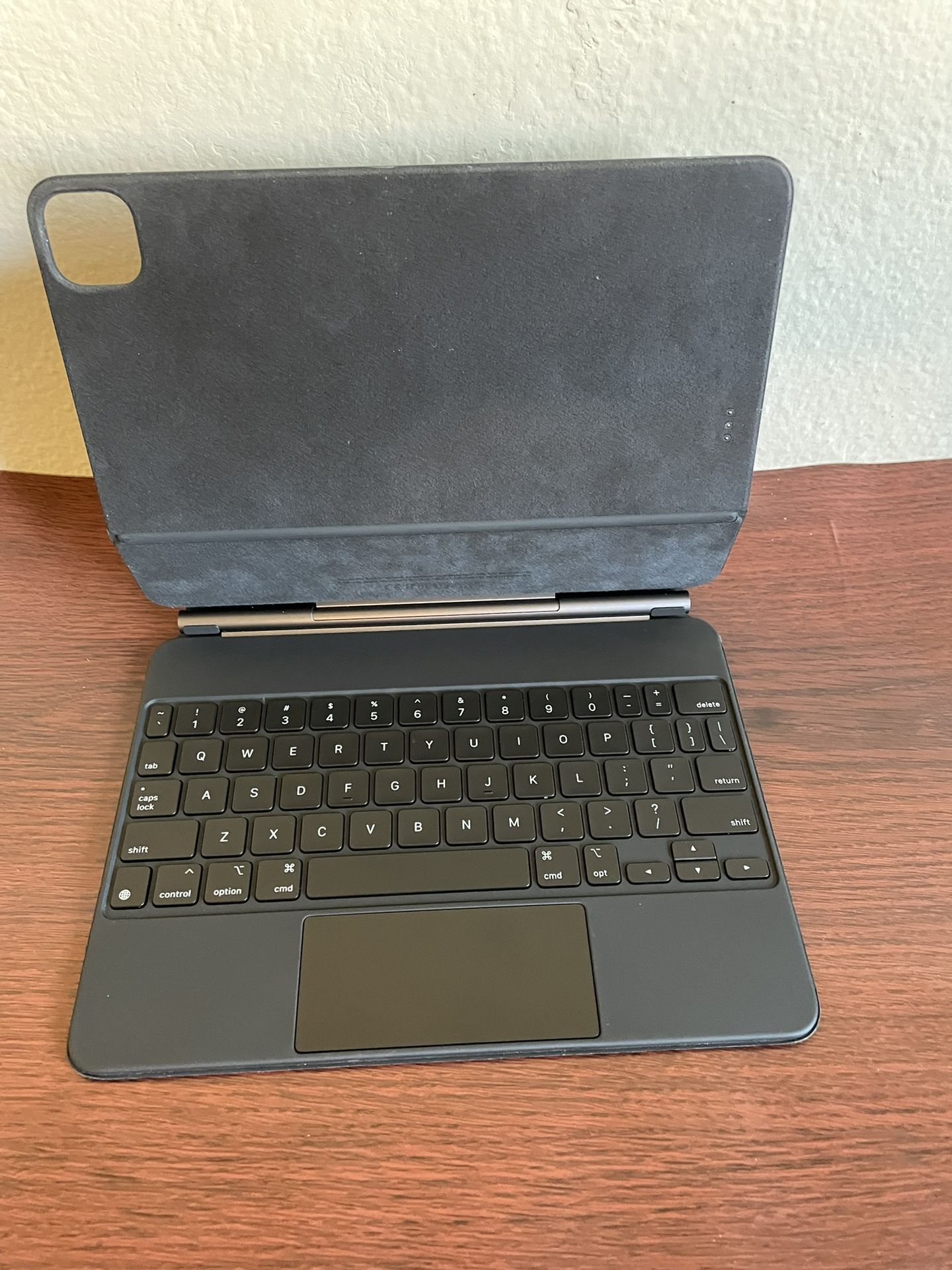 Apple Magic Keyboard For iPad Pro 11” And Air