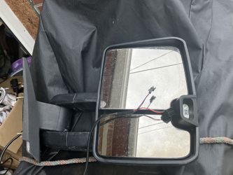 Towing Mirror RH Electric