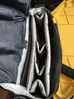 ***lowepro messenger camera bag***