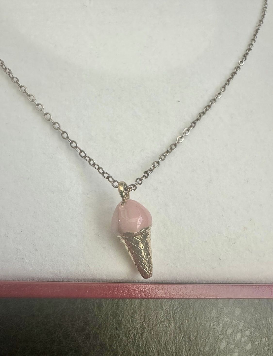 Vintage collectible jewelry