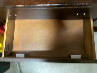 Free tv stand
