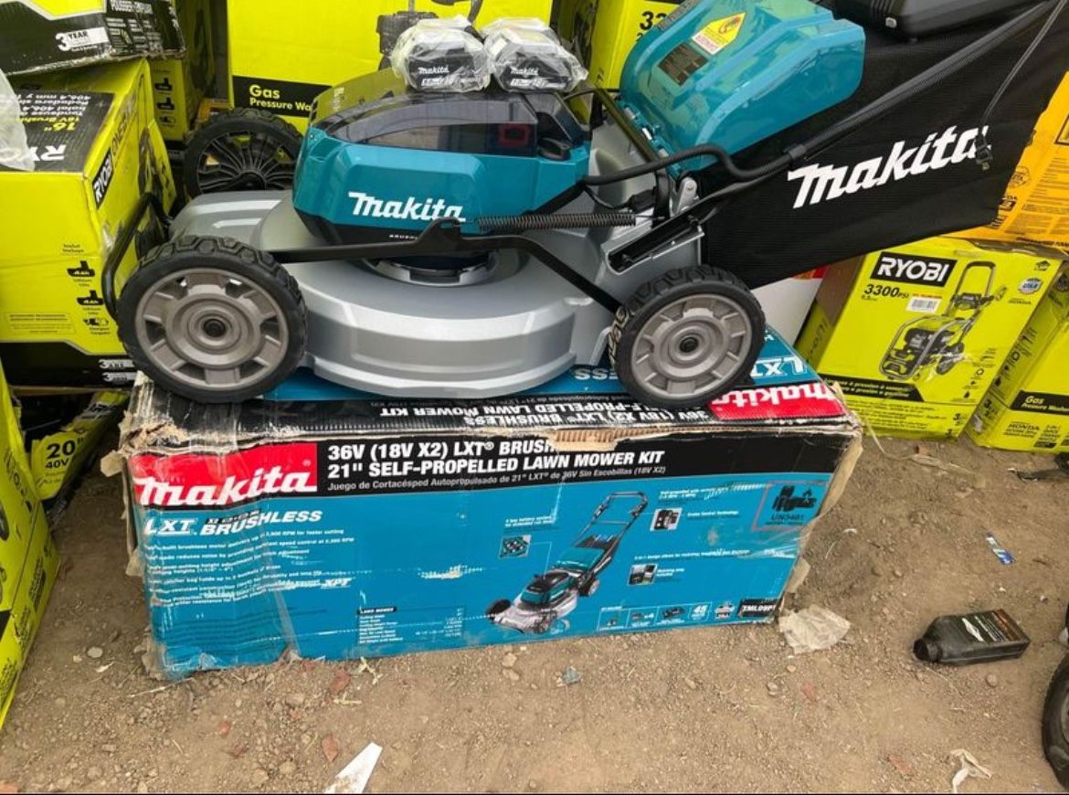 Makita 21 18V X2 (36V) LXT Lithium Ion Cordless Walk Behind
