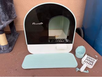 Cat litter In excellent condition