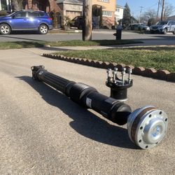 392 Jeep rubicon front drive shaft 2022 and yolk 