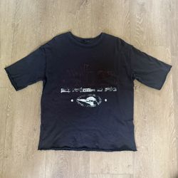Small Black Zara Distressed Graphic Tee (Cropped Fit)