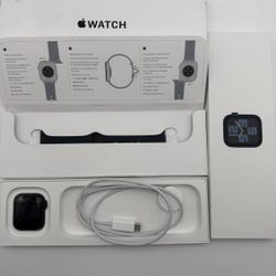 Apple Watch SE (2022) 44mm Midnight Aluminum Case with Sport Band, S/M (GPS)...