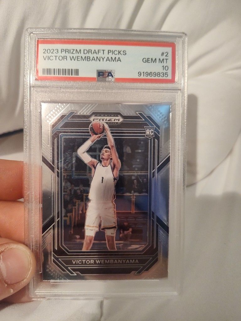Victor Wembanyama Rookie Card PSA 10
