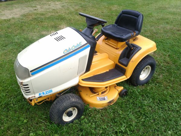 Cub Cadet Lawn Tractor Model 2130 Used Best Offer Must Go