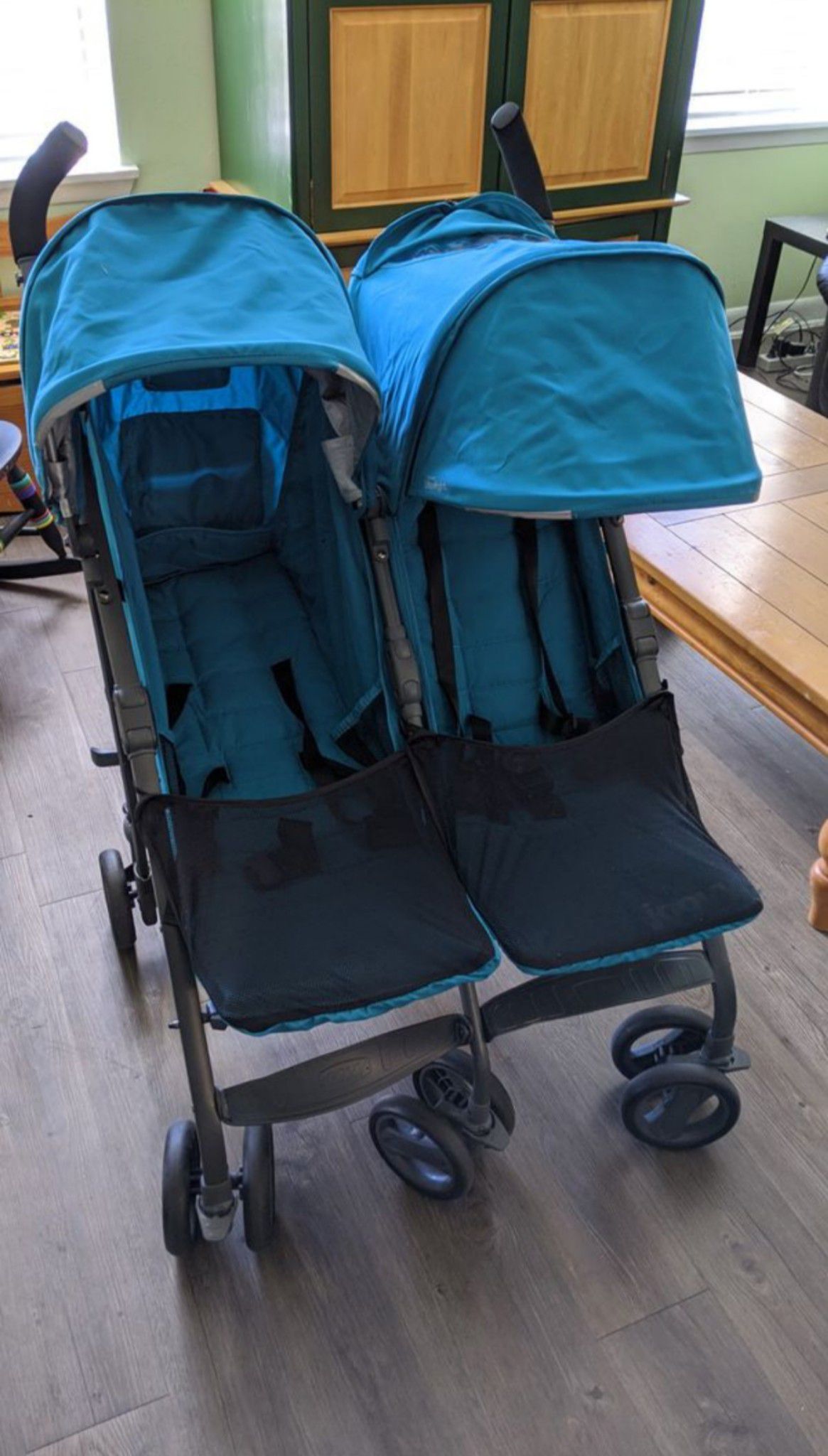 Brand New Joovy Double stroller - no ware!