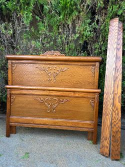 Gorgeous Antique Tiger Oak Bed Frame