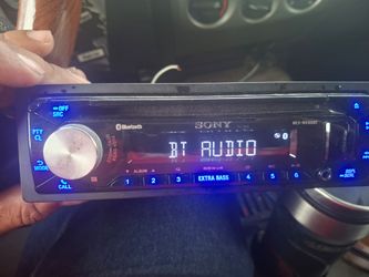 STEREO SONY CD AUX USB BLUETOOTH GOOD CONDICIÓN ABLO ESPAÑOL