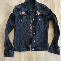 STUDIO F Black DENIM JACKET Woman’s Size Small