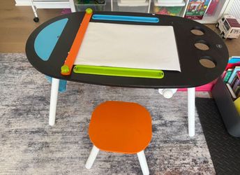 Kids Table Arts Crafts School Desk with 2 stools