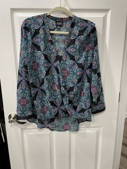 Career Blouse In excellent Condition