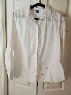 Laura scott white buttoned down blouse with rhinestones