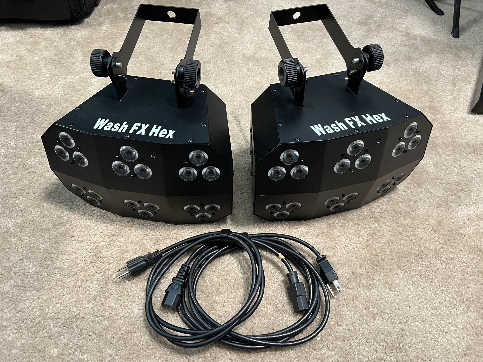 (2) CHAUVET DJ Wash FX Hex Lights w/ Carry Bag