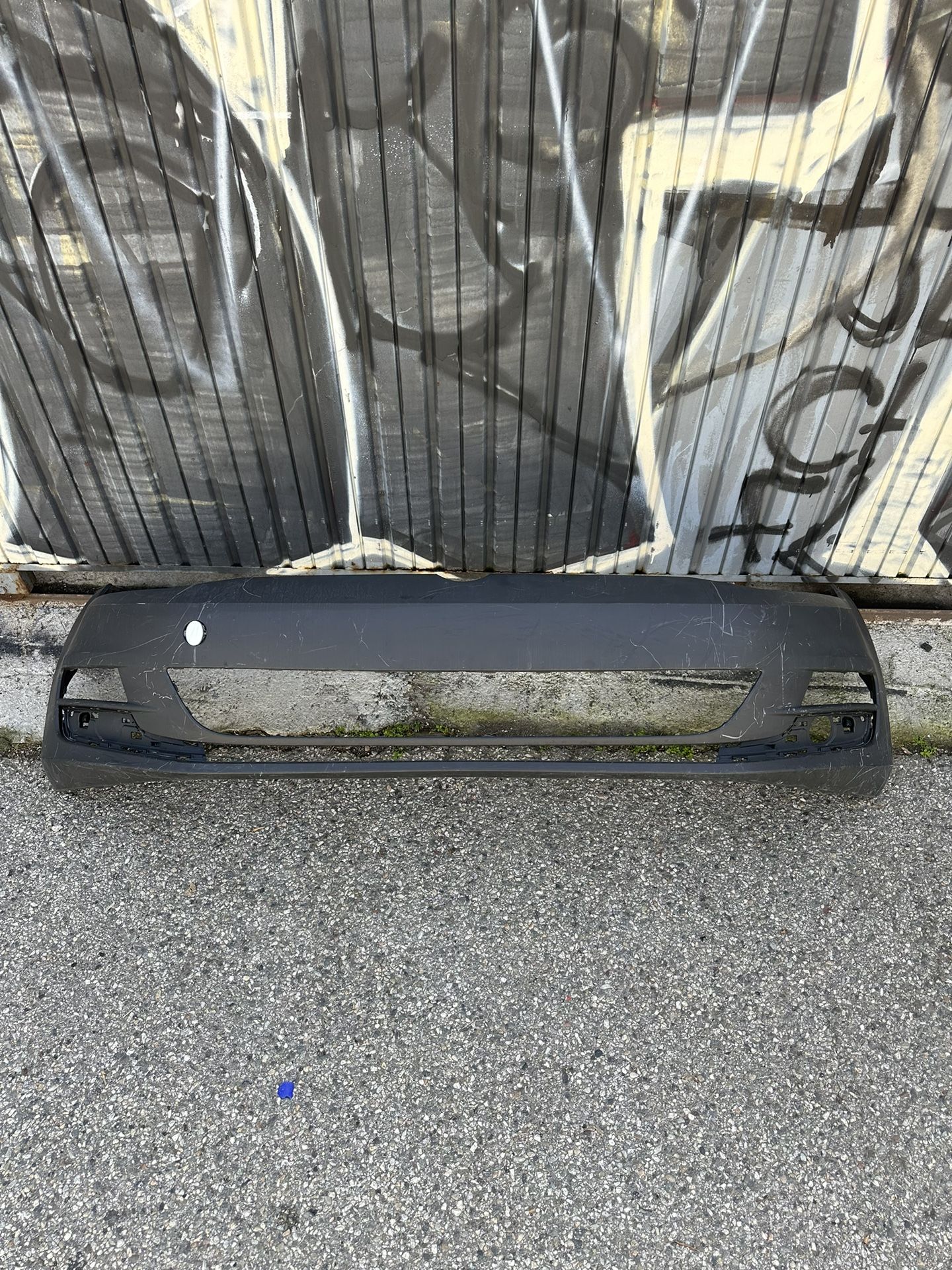 2015 2016 2017 Volkswagen Golf Gti Front Bumper Cover Used Oem Original