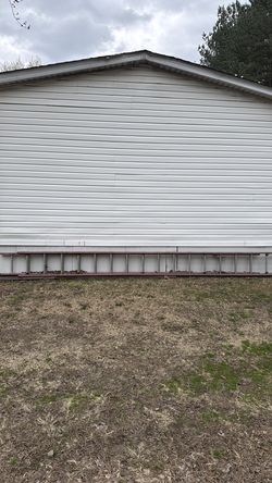USED LADDER