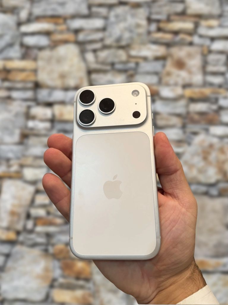 iPhone 17 Pro 256GB – Brand New, With Warranty, Titanium Build, Best IPhone out !