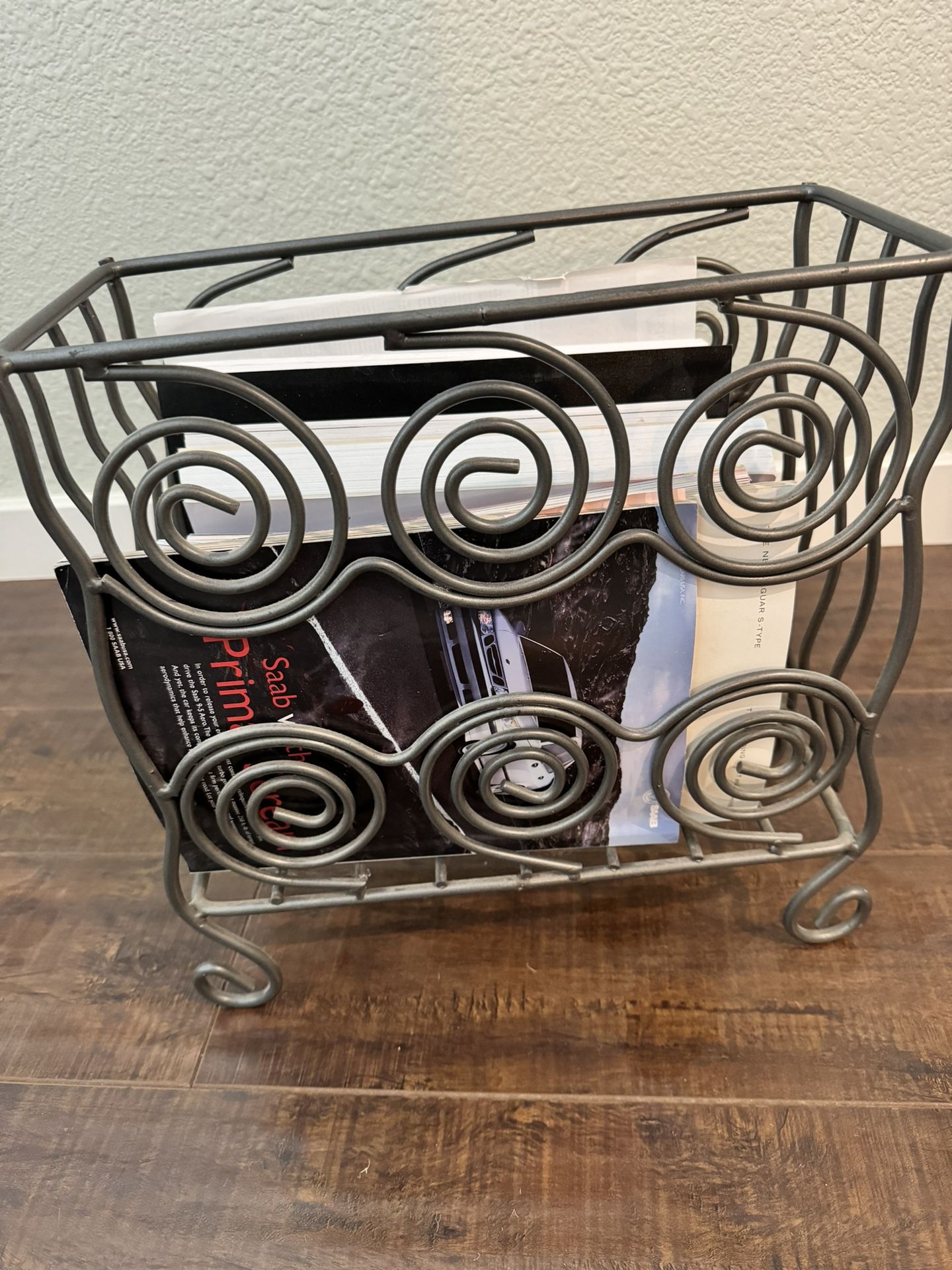 Magazine Rack (Pier 1 Imports)
