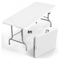 Plastic Table W 6 Chairs 