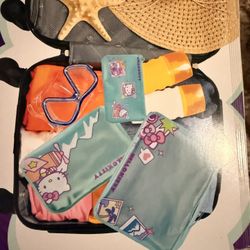 Set Of Hello Kitty Packing Cubes 