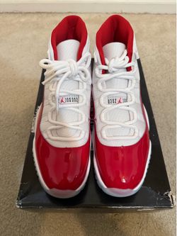 Jordan 11 Cherrys size 10.5