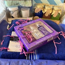 Valentine’s Day gift baskets