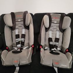 2 Diono Radian RTX Car Seat (Storm Color)