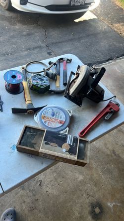 Mixed Tool Lot and Table Tennis Set