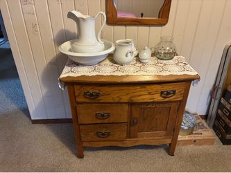 Antique wash stand