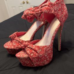 Madison By Shoedazzle -  Nona Heels - Size US 10 - Red Bandana Print