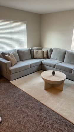 Sectional couch