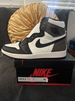Jordan 1 Mocha Size 10