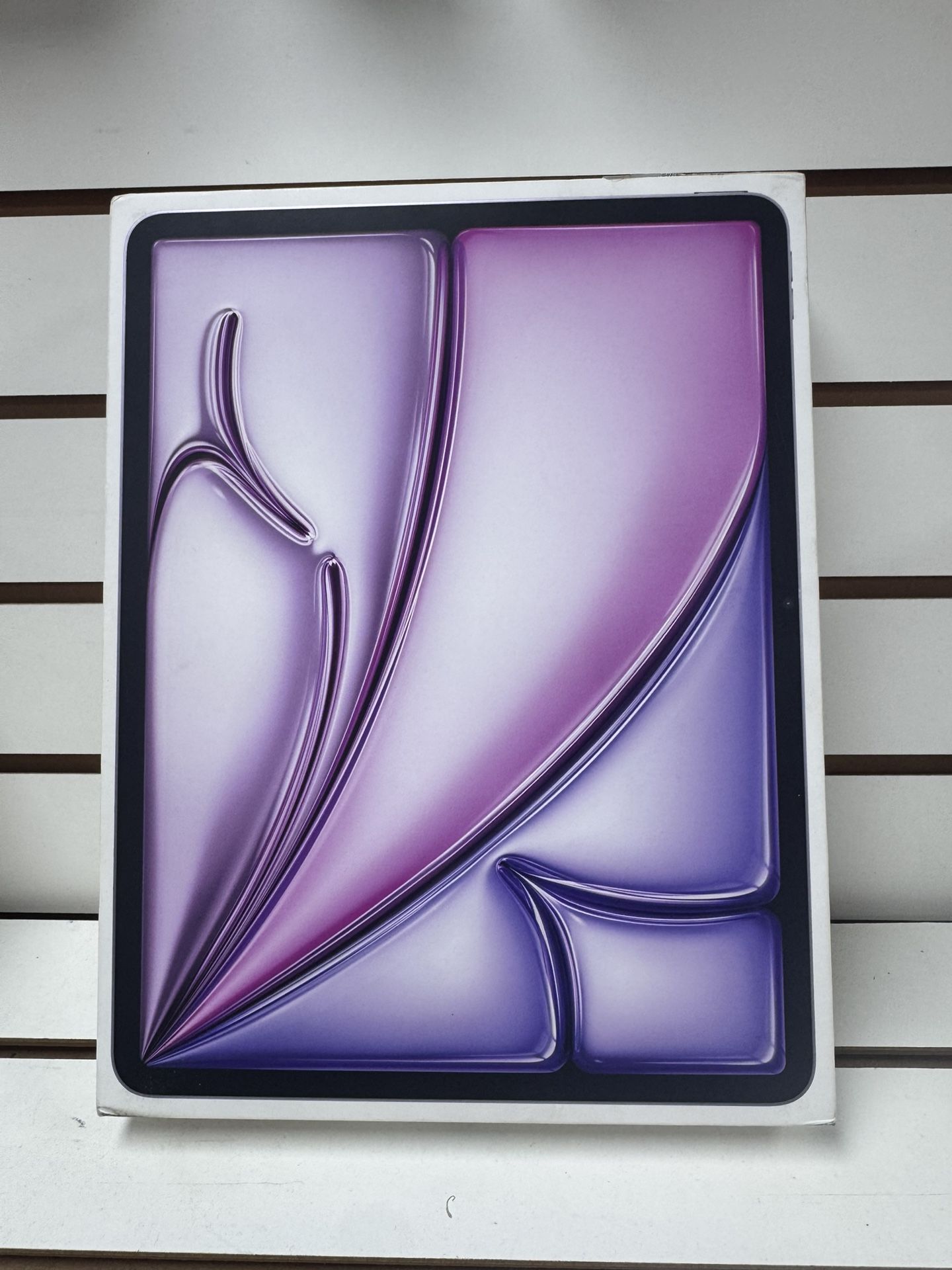 iPad Air 13” 128gb Purple Brand New Sealed