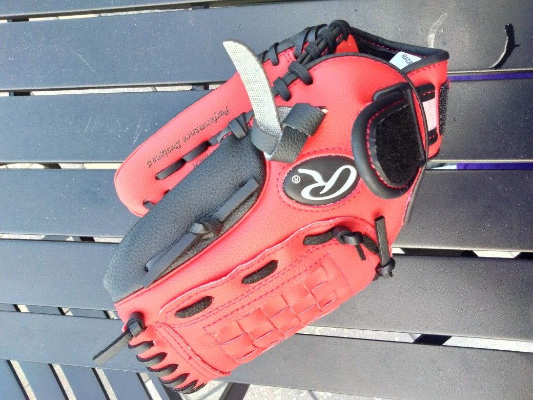 Rawlings baseball glove