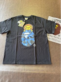 A bathing Ape