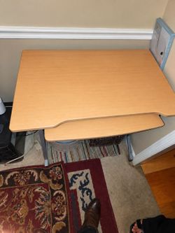 Light Wood Computer Desk with Keyboard Tray