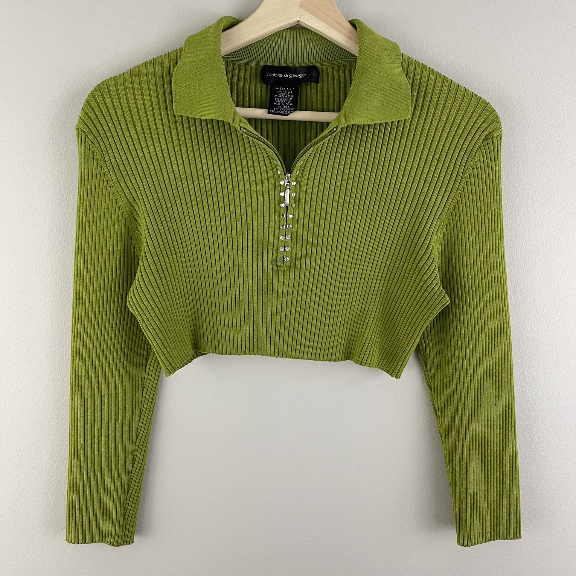 CABLE & GAUGE Y2K 90’s Vibes Green Ribbed Rhinestone Half Zip Cropped Sweater
